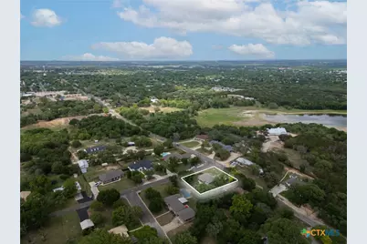 1202 S Willis Street, Lampasas, TX 76550 - Photo 10