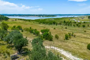 620 Lake Island Dr, Canyon Lake, TX 78133 - Photo 36