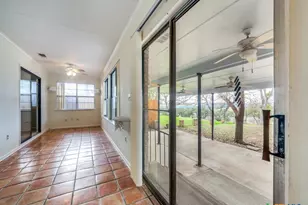 620 Lake Island Dr, Canyon Lake, TX 78133 - Photo 24