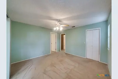 620 Lake Island Drive, Canyon Lake, TX 78133 - Photo 20