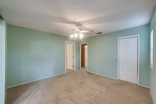 620 Lake Island Dr, Canyon Lake, TX 78133 - Photo 20