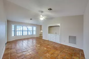 620 Lake Island Dr, Canyon Lake, TX 78133 - Photo 8