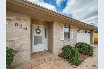620 Lake Island Drive, Canyon Lake, TX 78133 - Photo 4