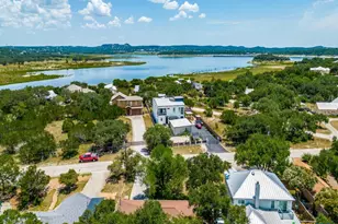 620 Lake Island Dr, Canyon Lake, TX 78133 - Photo 34
