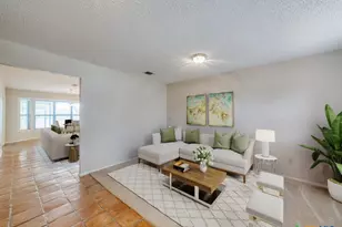 620 Lake Island Dr, Canyon Lake, TX 78133 - Photo 6