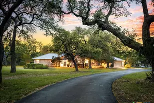 276 Eden Ranch Dr, Canyon Lake, TX 78133 - Photo 2