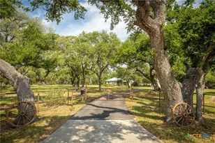 276 Eden Ranch Dr, Canyon Lake, TX 78133 - Photo 8