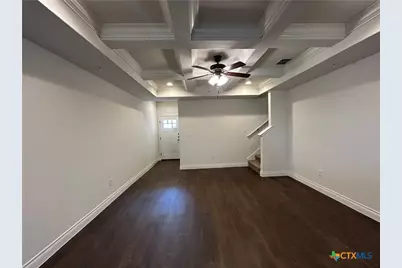 318 Untermaier Street, New Braunfels, TX 78130 - Photo 8