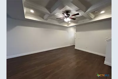 318 Untermaier Street, New Braunfels, TX 78130 - Photo 4