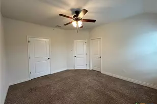 318 Untermaier St, New Braunfels, TX 78130 - Photo 18