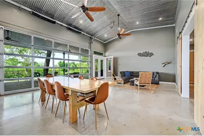 464 County Road 471, Gonzales, TX 78629 - Photo 20