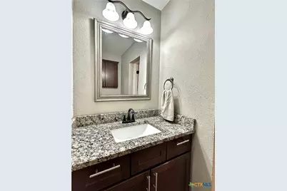 203 Chimney Rock Drive, Victoria, TX 77904 - Photo 38