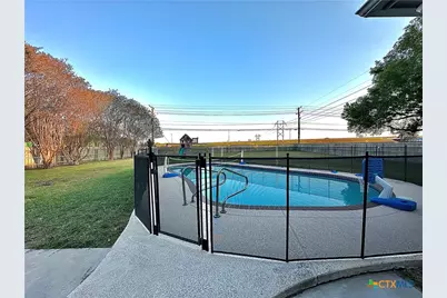 203 Chimney Rock Drive, Victoria, TX 77904 - Photo 42