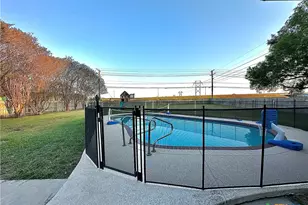 203 Chimney Rock Dr, Victoria, TX 77904 - Photo 42