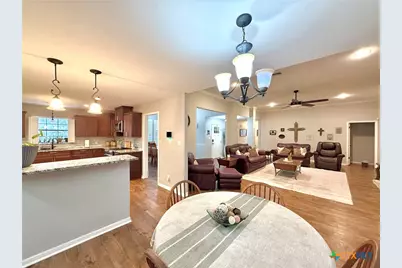 203 Chimney Rock Drive, Victoria, TX 77904 - Photo 16