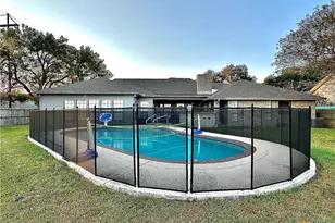 203 Chimney Rock Dr, Victoria, TX 77904 - Photo 44