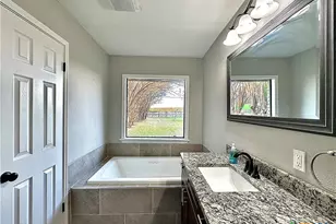 203 Chimney Rock Dr, Victoria, TX 77904 - Photo 36