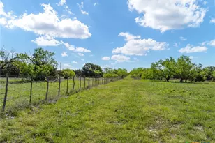 570 Pr 42103, Evant, TX 76525 - Photo 30