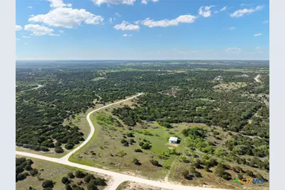 570 Pr 42103, Evant, TX 76525 - Photo 22