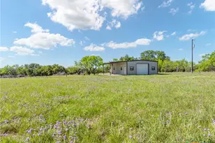 570 Pr 42103, Evant, TX 76525 - Photo 40