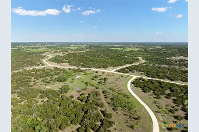 570 Pr 42103, Evant, TX 76525 - Photo 24