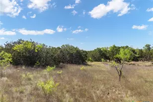 570 Pr 42103, Evant, TX 76525 - Photo 34