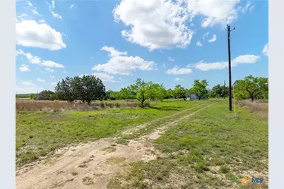570 Pr 42103, Evant, TX 76525 - Photo 34