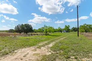 570 Pr 42103, Evant, TX 76525 - Photo 34