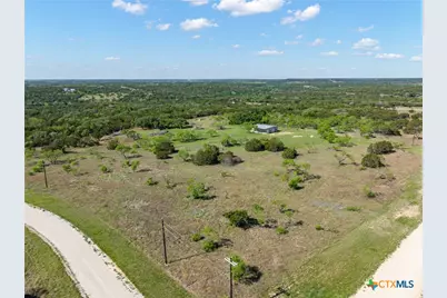 570 Pr 42103, Evant, TX 76525 - Photo 32