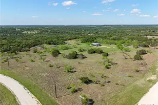 570 Pr 42103, Evant, TX 76525 - Photo 32