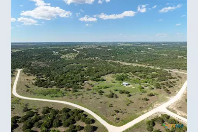 570 Pr 42103, Evant, TX 76525 - Photo 28