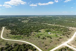 570 Pr 42103, Evant, TX 76525 - Photo 28