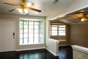 111 Prather Dr, Killeen, TX 76541 - Photo 2