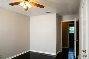 111 Prather Dr, Killeen, TX 76541 - Photo 8