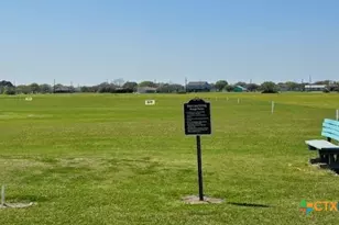 837 Swallow Dr, Palacios, TX 77465 - Photo 14