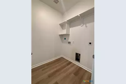 837 Swallow Drive, Palacios, TX 77465 - Photo 6