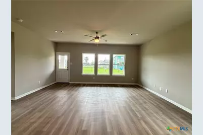 837 Swallow Drive, Palacios, TX 77465 - Photo 4