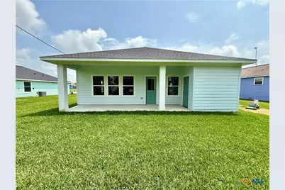 638 Stovall, Palacios, TX 77465 - Photo 30