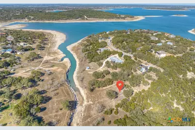 995 Five Oaks Circle, Canyon Lake, TX 78133 - Photo 14