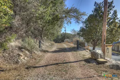 995 Five Oaks Circle, Canyon Lake, TX 78133 - Photo 22