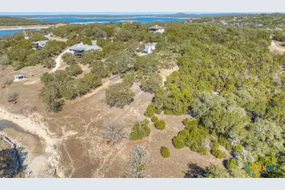 995 Five Oaks Circle, Canyon Lake, TX 78133 - Photo 18