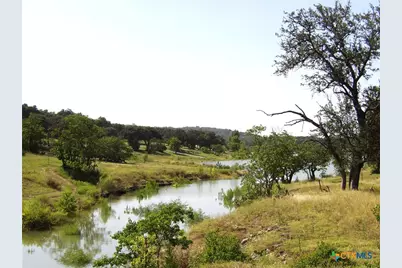 995 Five Oaks Circle, Canyon Lake, TX 78133 - Photo 6