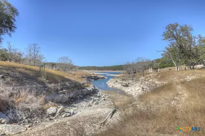 995 Five Oaks Circle, Canyon Lake, TX 78133 - Photo 34