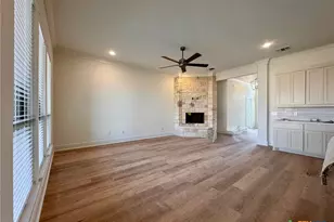 10806 Campsite Cv, Temple, TX 76502 - Photo 8