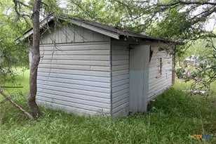 7887 Pettytown Rd, Red Rock, TX 78662 - Photo 16