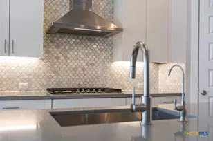 350 Nightshade St, New Braunfels, TX 78132 - Photo 14