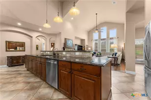 26219 Park Bend Dr, New Braunfels, TX 78132 - Photo 4