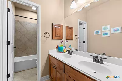 26219 Park Bend Drive, New Braunfels, TX 78132 - Photo 24