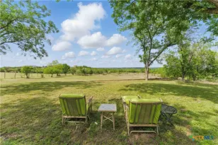 366 Arrow Hill, San Marcos, TX 78666 - Photo 2