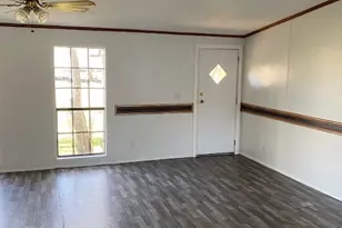 76 College, Placedo, TX 77977 - Photo 20